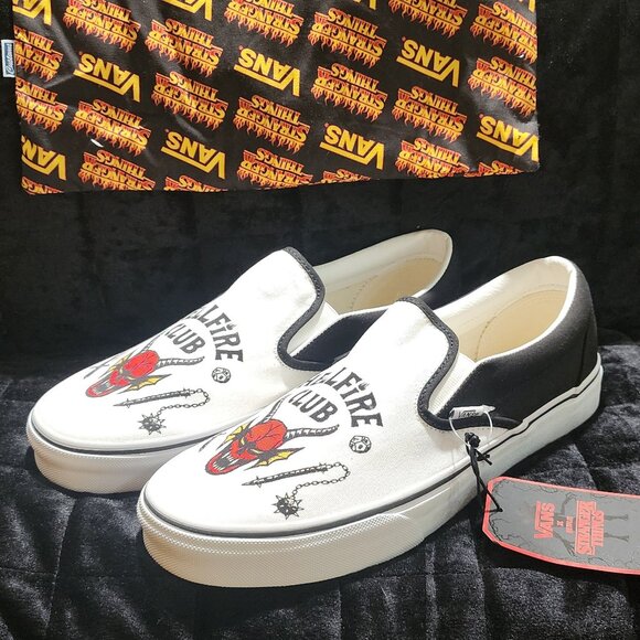 VANS x Stranger Things Classic Slip-on Limited Addition **Hell Fire Custom Prin - Picture 1 of 6